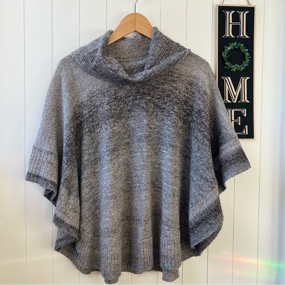 Leo & Nicole Poncho Ombré Knit Cape